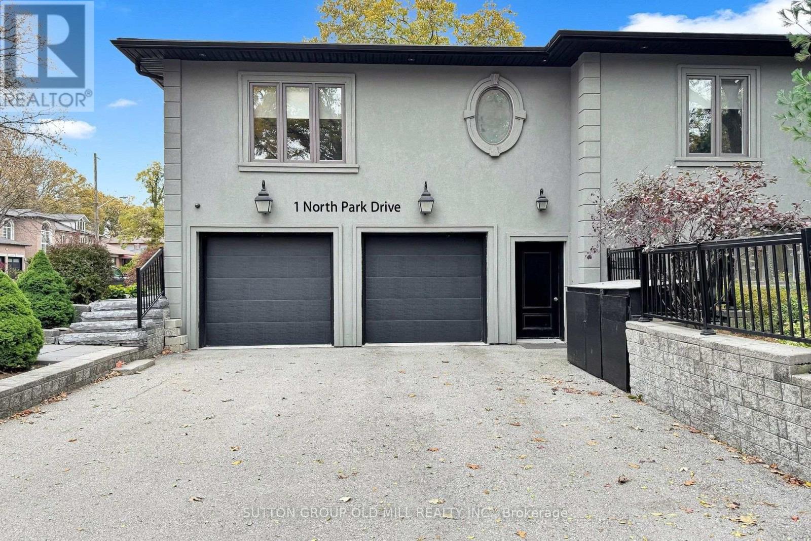 1 NORTH PARK DRIVE, Toronto (Maple Leaf) — photo 3