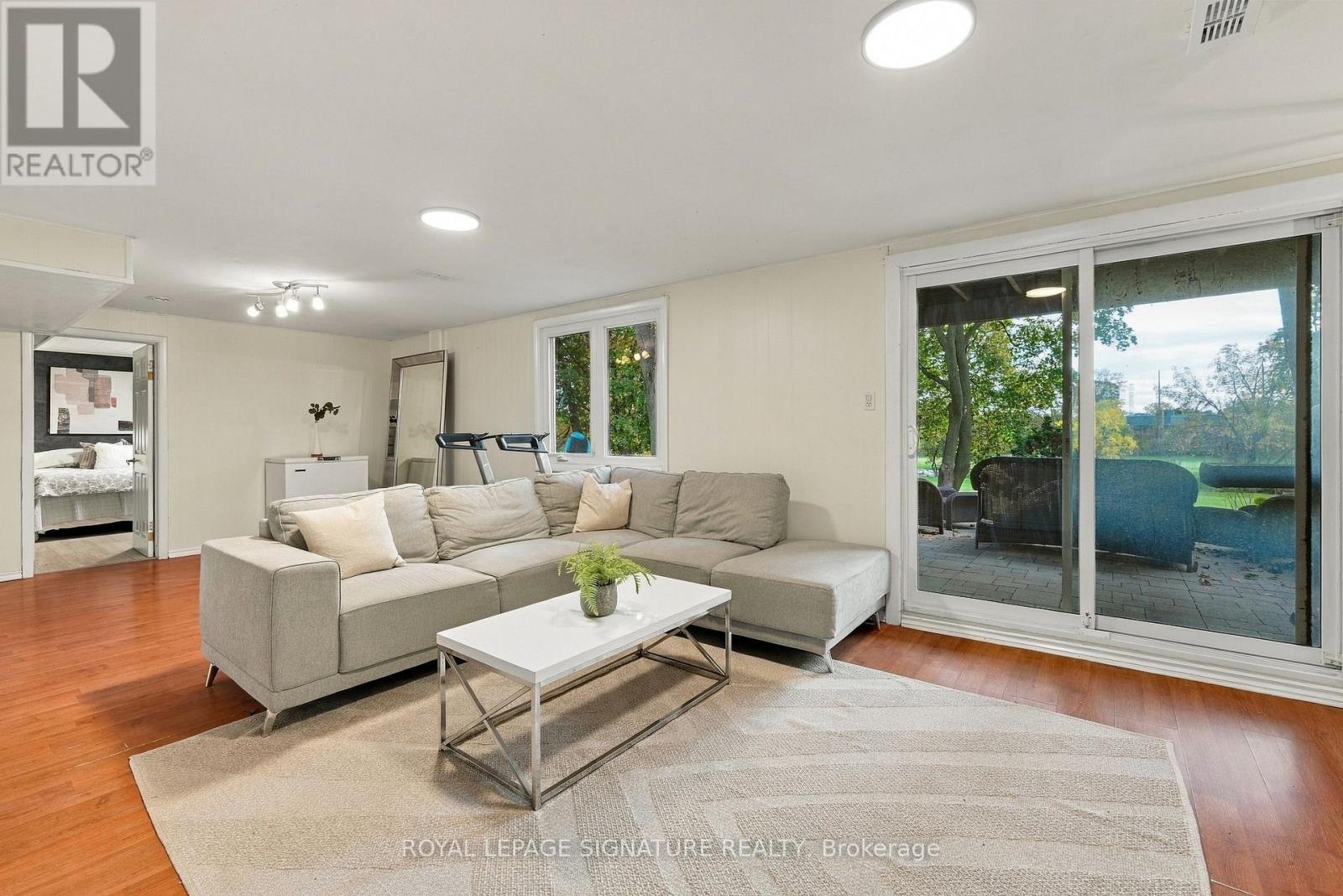 315 MARKLAND DRIVE - 37
