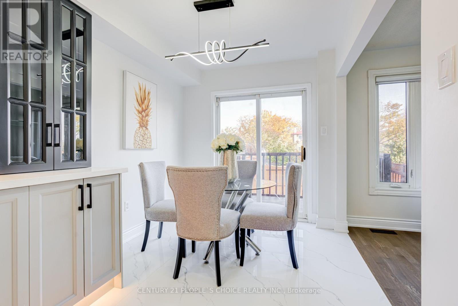 19 MATTARI COURT, Toronto (West Humber-Clairville) — photo 12