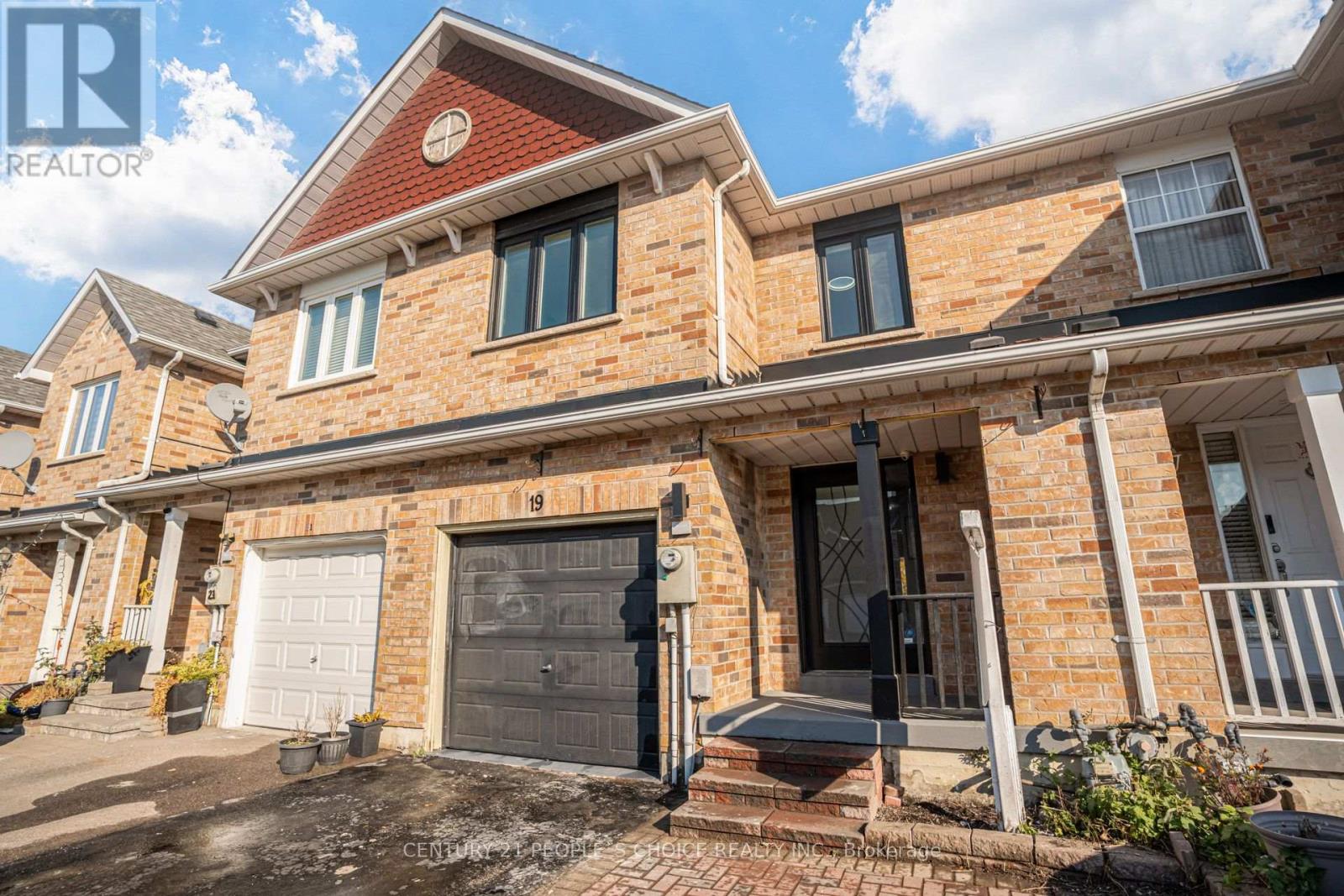 19 MATTARI COURT, Toronto (West Humber-Clairville) — photo 3