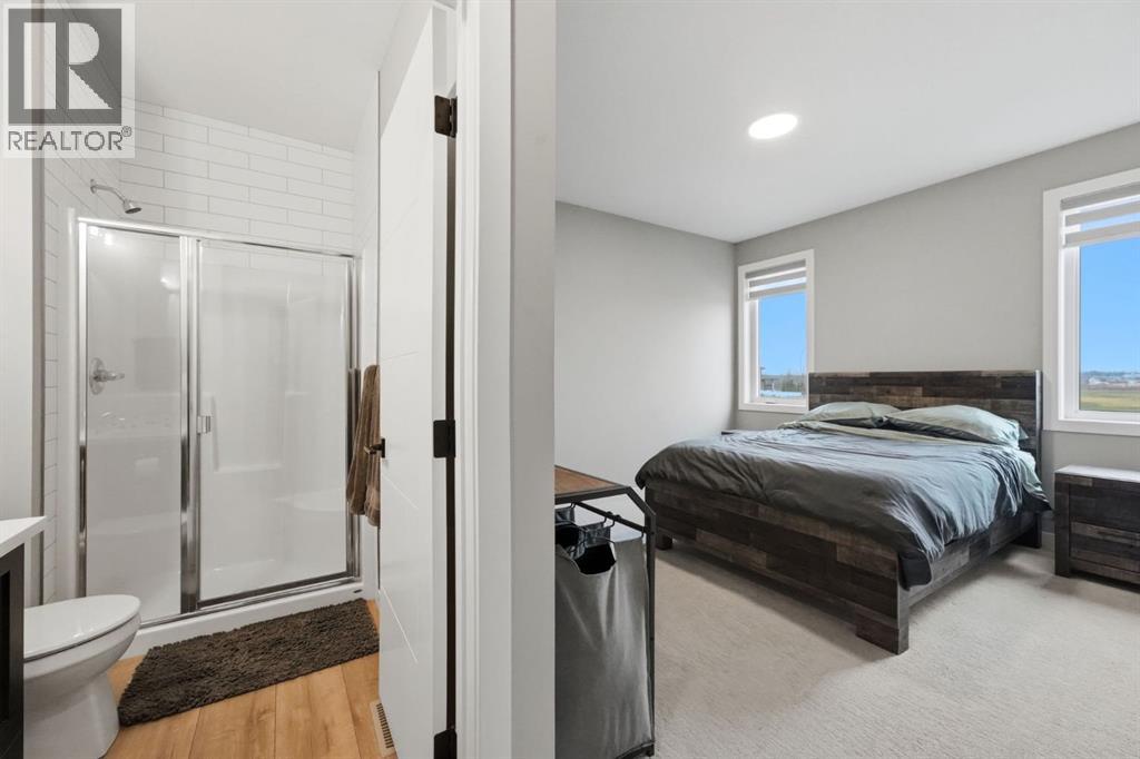 Listing photo – 33 Maclean Close, Blackfalds