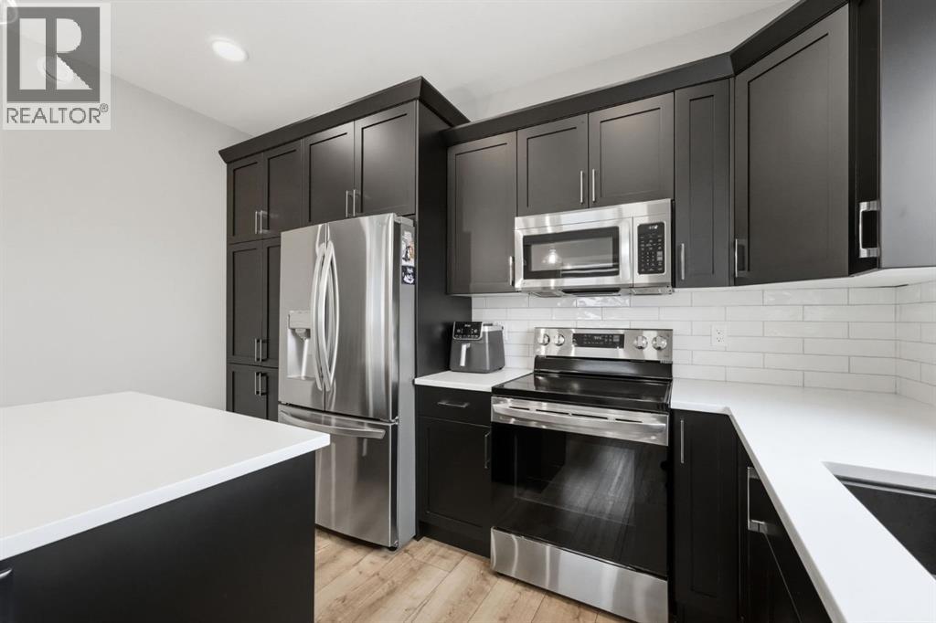 Listing photo – 33 Maclean Close, Blackfalds