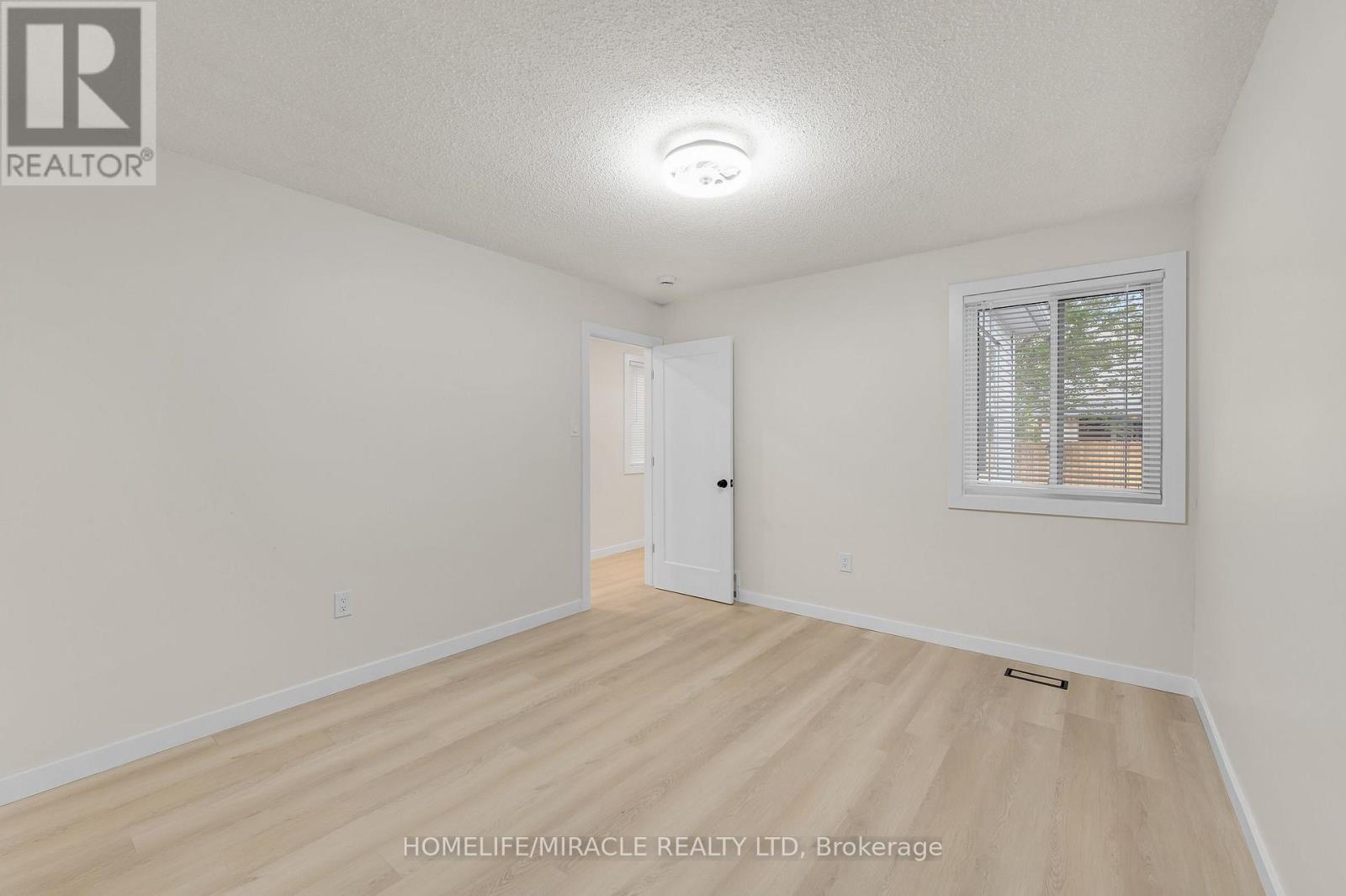 67 NORMAN STREET, Hamilton (Crown Point) — photo 11