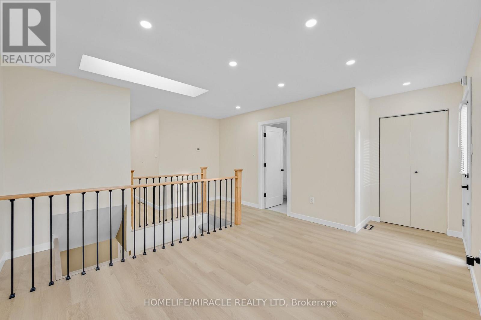67 NORMAN STREET, Hamilton (Crown Point) — photo 3