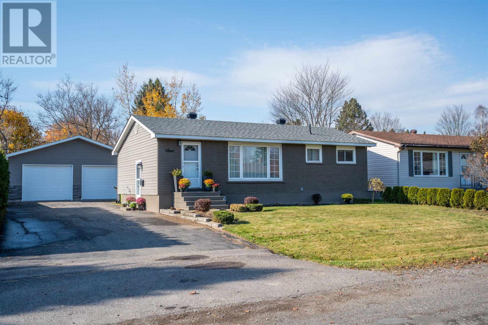 7 East Braemar BAY - 1