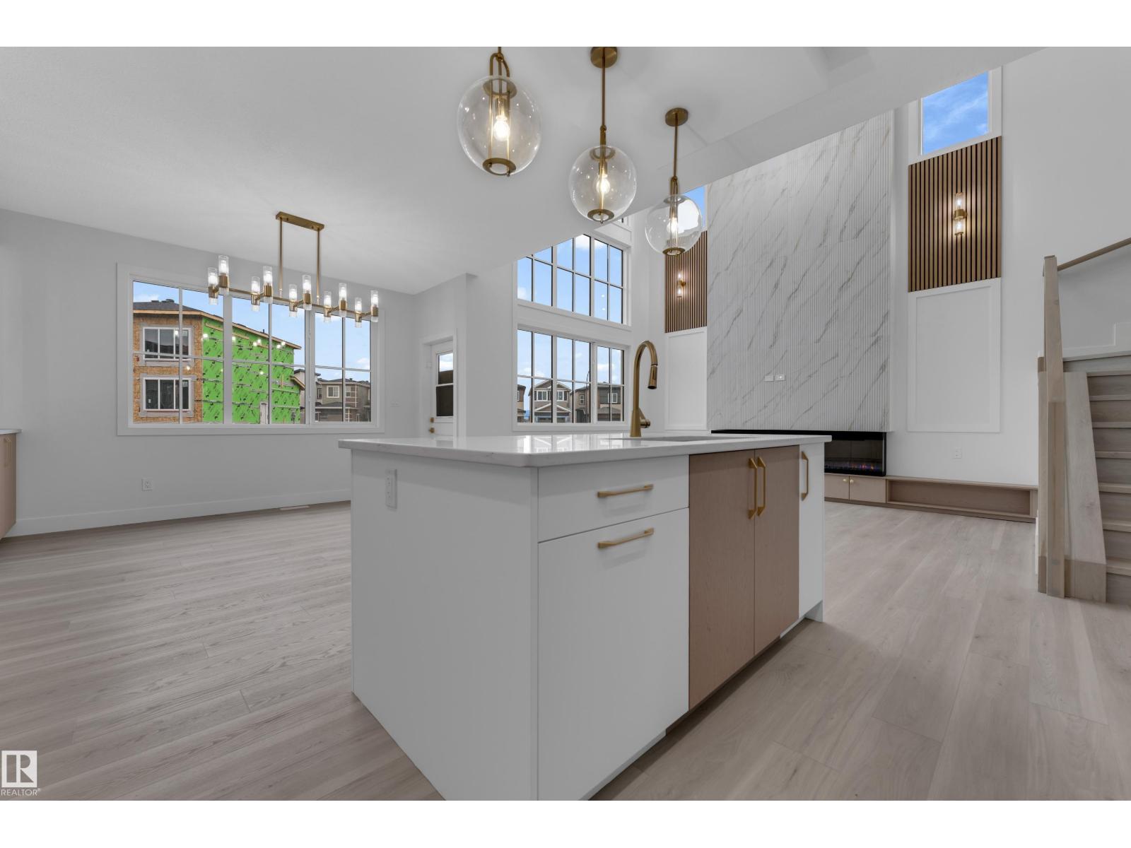732 31 Street SW, Edmonton — photo 22