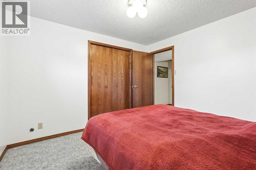 526 6 Street S, Picture Butte — photo 24