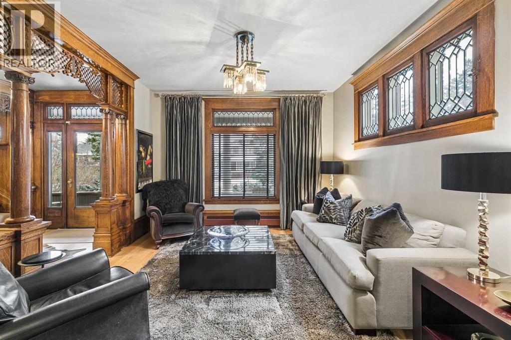 Property photograph 4 for MLS A2355516