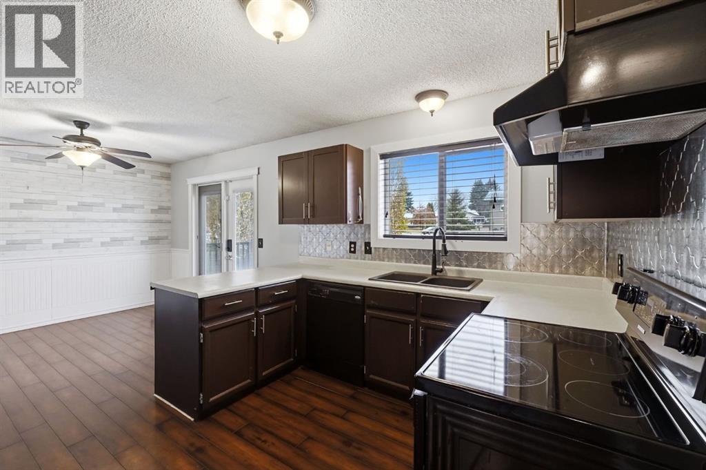 Listing photo – 21 Bruns Road, Lacombe