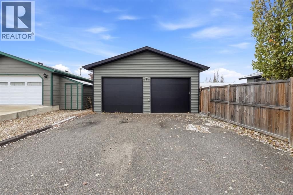 Listing photo – 21 Bruns Road, Lacombe