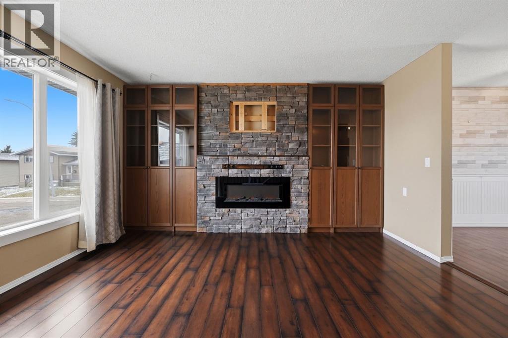 Listing photo – 21 Bruns Road, Lacombe