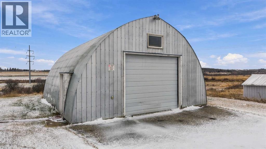 Listing photo – 432005 Range Road 252A, Rural Ponoka County