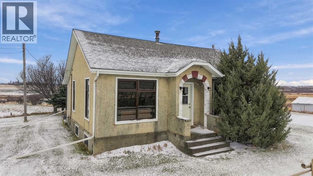 Listing photo – 432005 Range Road 252A, Rural Ponoka County