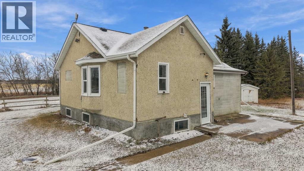 Listing photo – 432005 Range Road 252A, Rural Ponoka County
