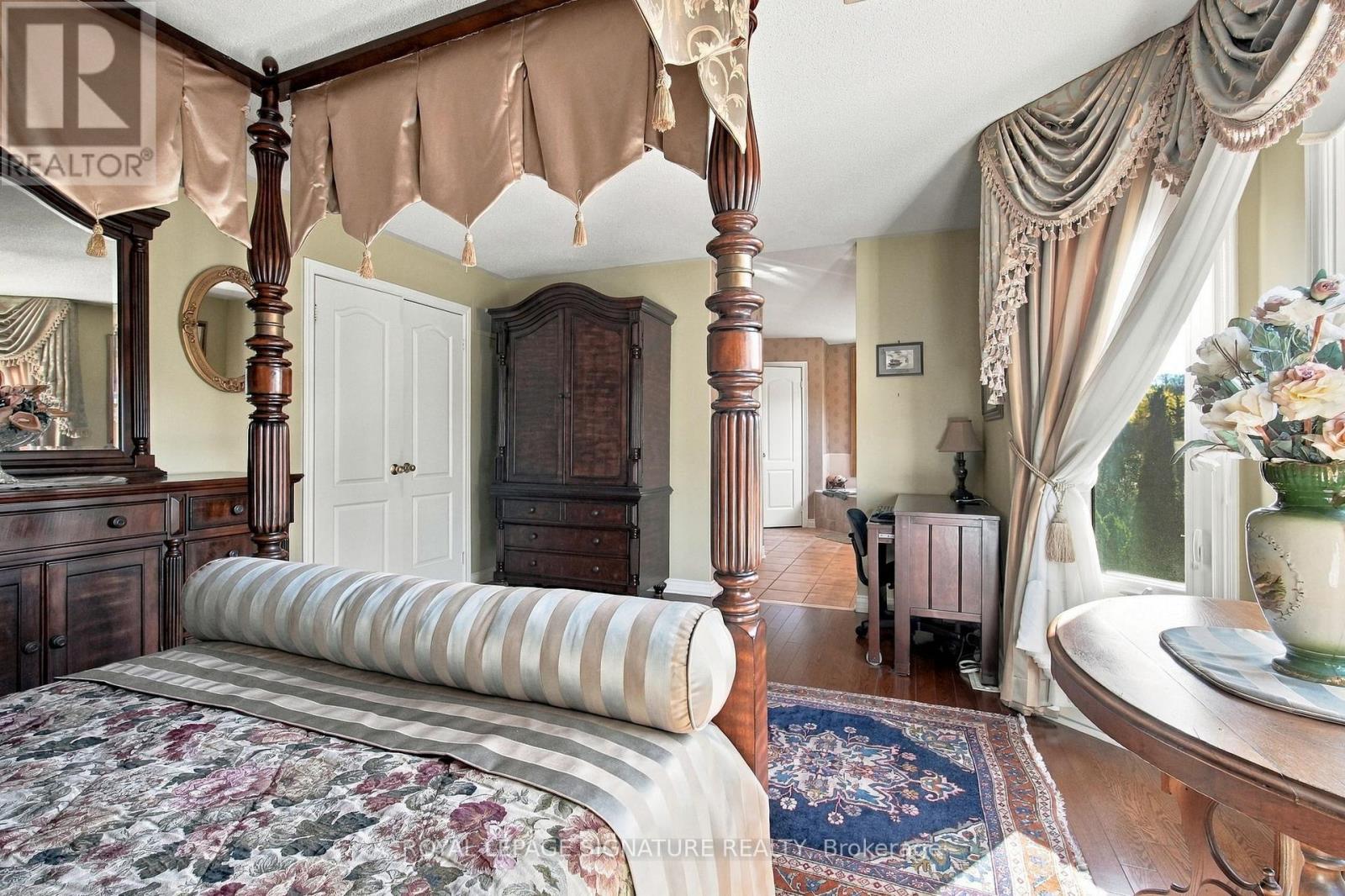 1604 VALLEY RIDGE CRESCENT - 29