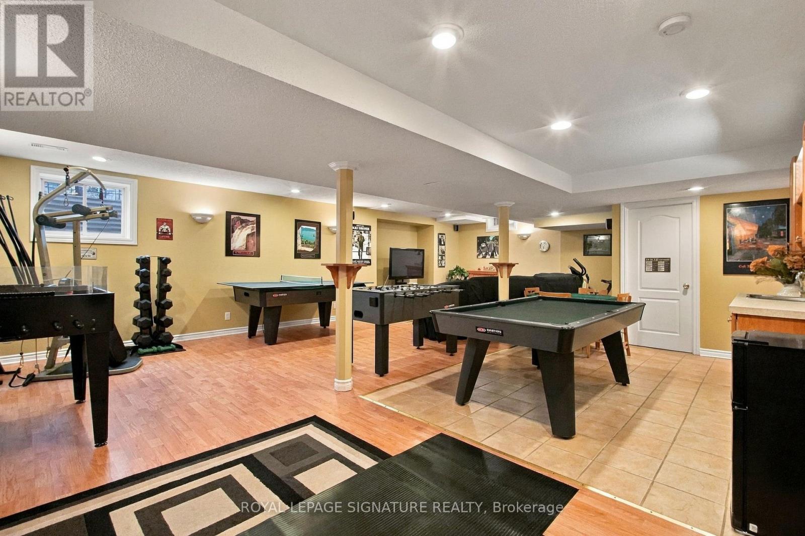 1604 VALLEY RIDGE CRESCENT - 35