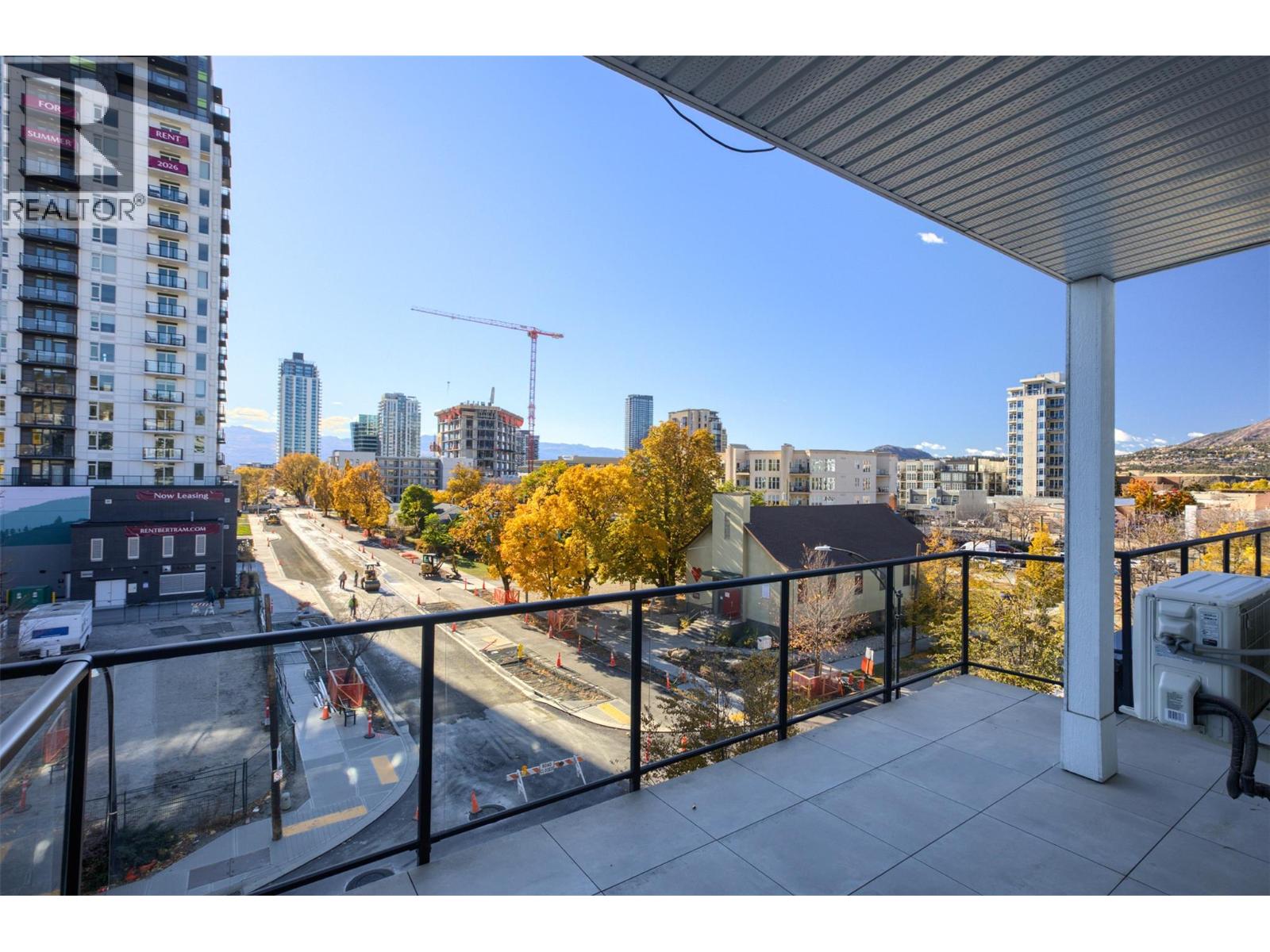 415 604 Cawston Avenue, Kelowna