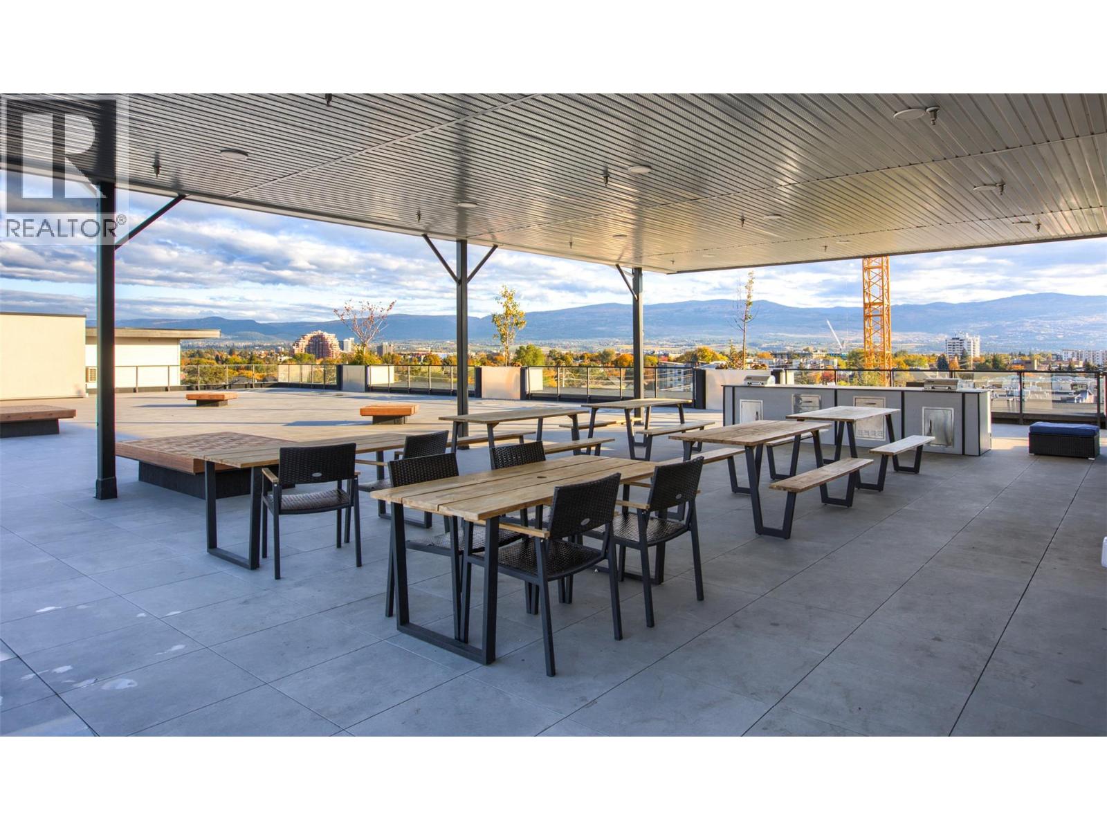 415 604 Cawston Avenue, Kelowna
