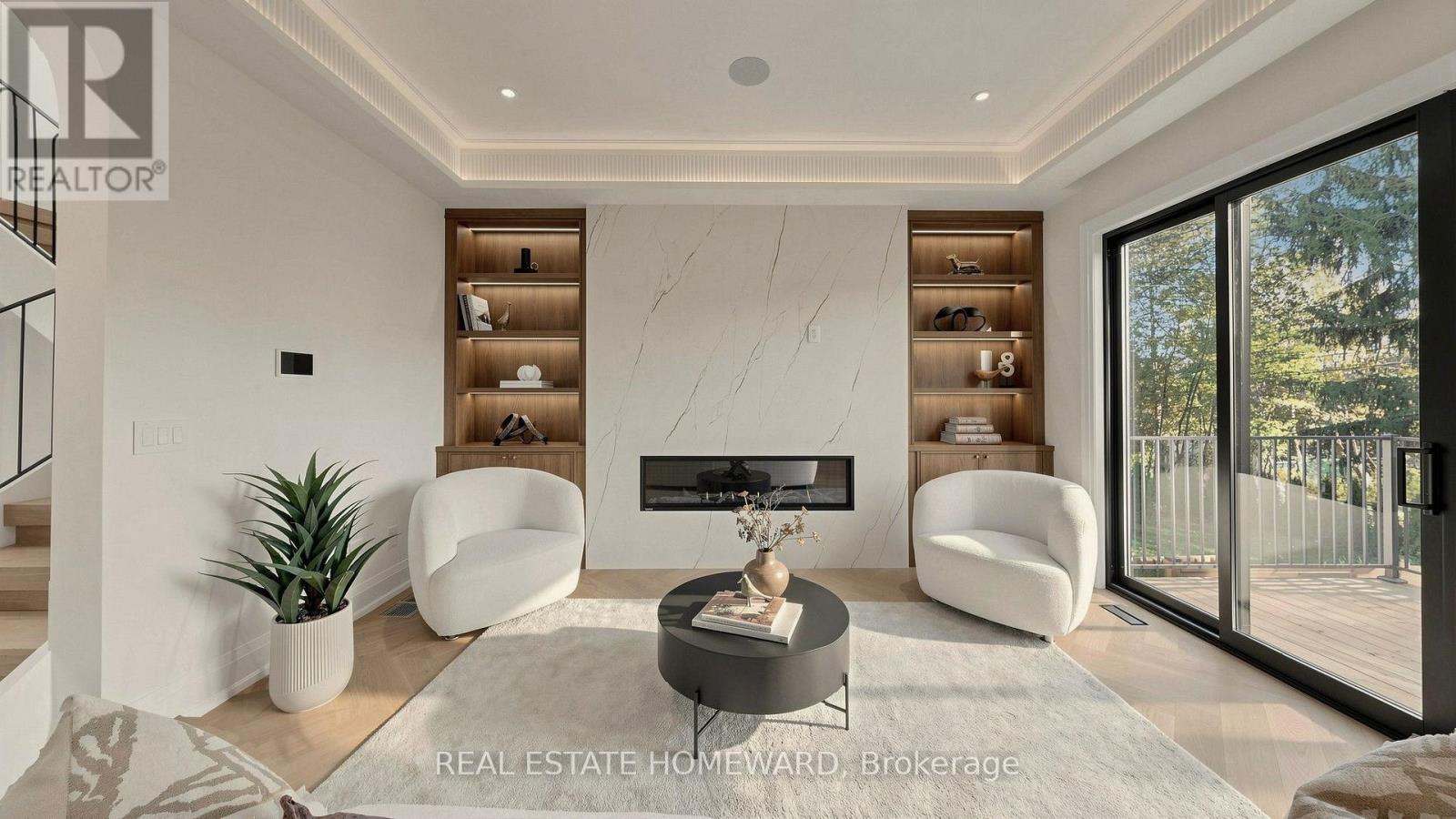 333 GLENGARRY AVENUE - 17