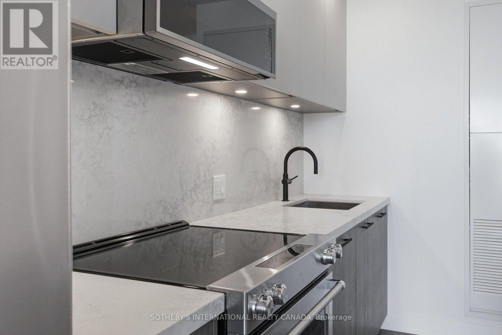 1007 - 15 ASSEMBLY LANE, Toronto (Dufferin Grove) — photo 10