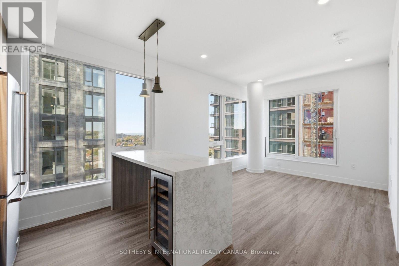 905 - 15 ASSEMBLY LANE, Toronto (Dufferin Grove)