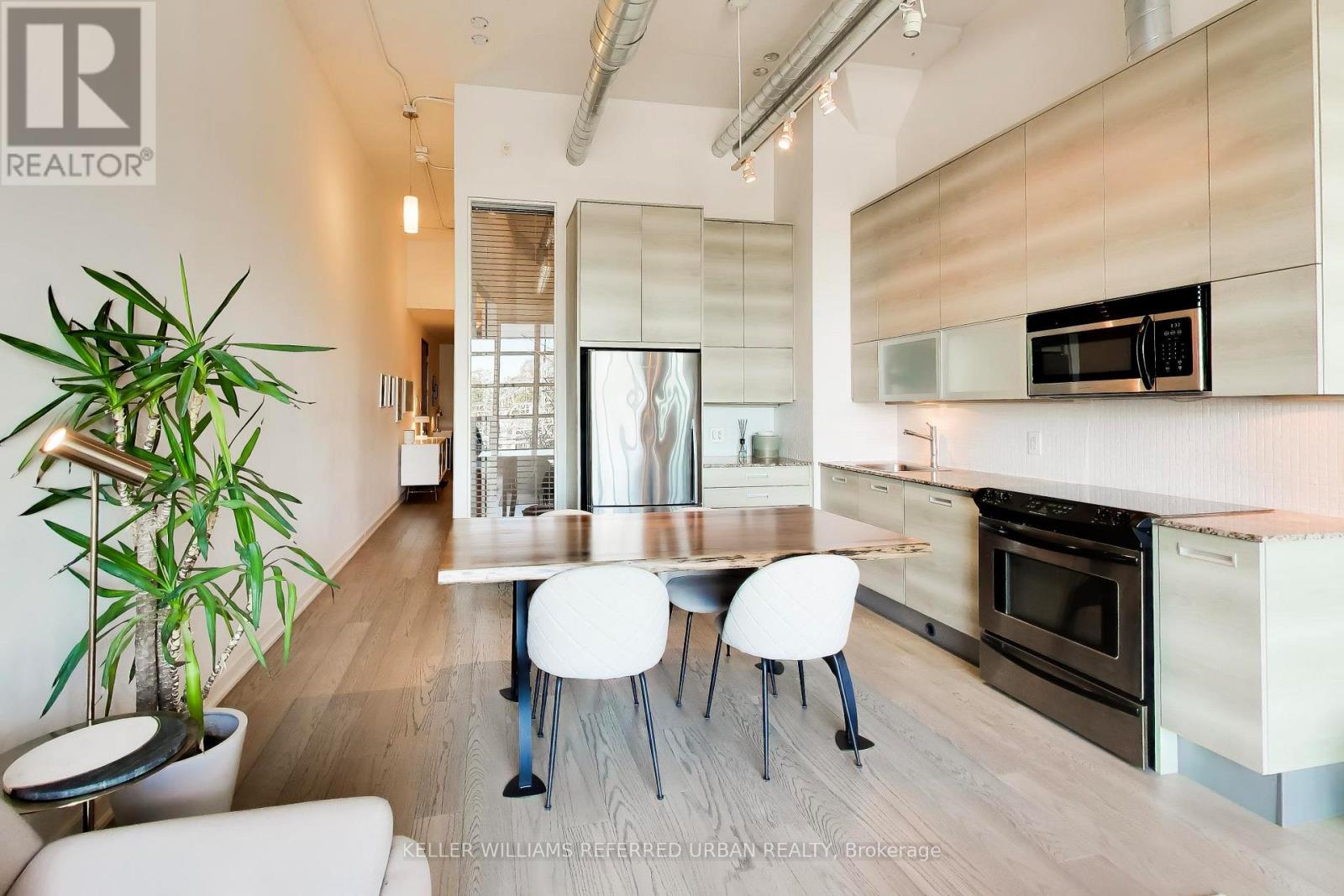 336 - 380 MACPHERSON AVENUE, Toronto (Casa Loma) — photo 4