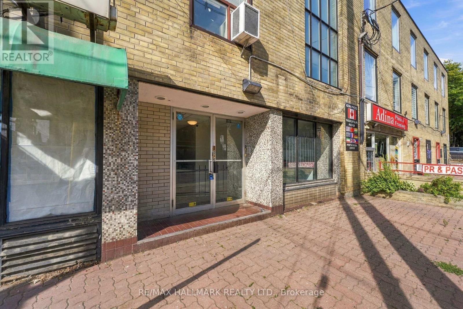 101 - 152 CARLTON STREET, Toronto (Cabbagetown-South St. James Town) — photo 4