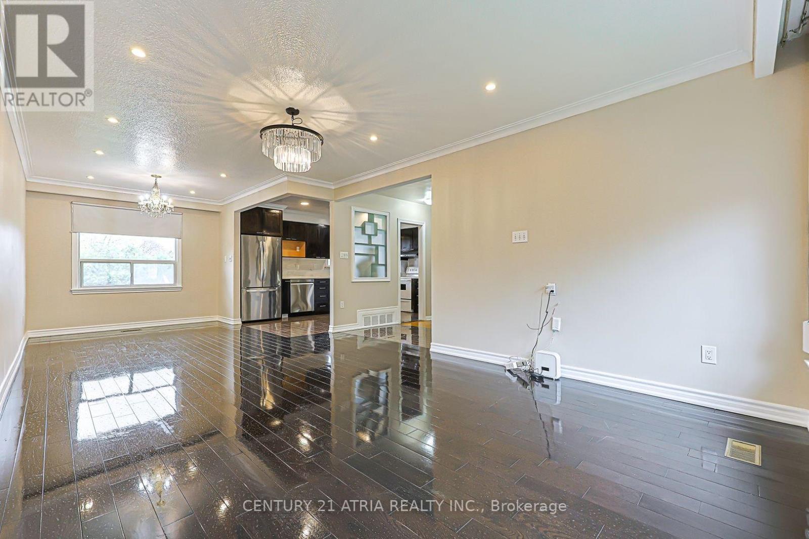 MAIN LEVEL - 17 MARLBANK ROAD, Toronto (Tam O'Shanter-Sullivan) — photo 10