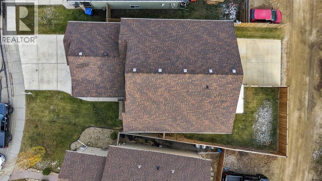 46 Mackenzie Crescent, Lacombe — photo 4