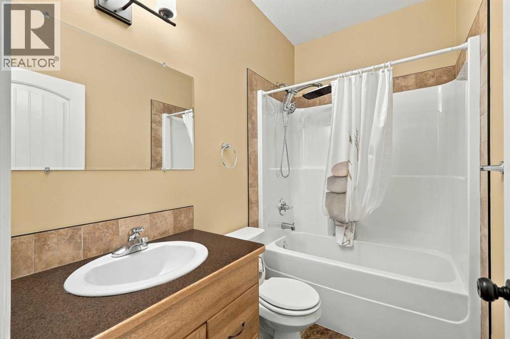 46 Mackenzie Crescent, Lacombe — photo 19