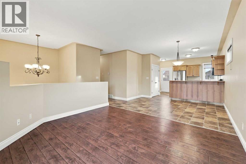 46 Mackenzie Crescent, Lacombe — photo 9