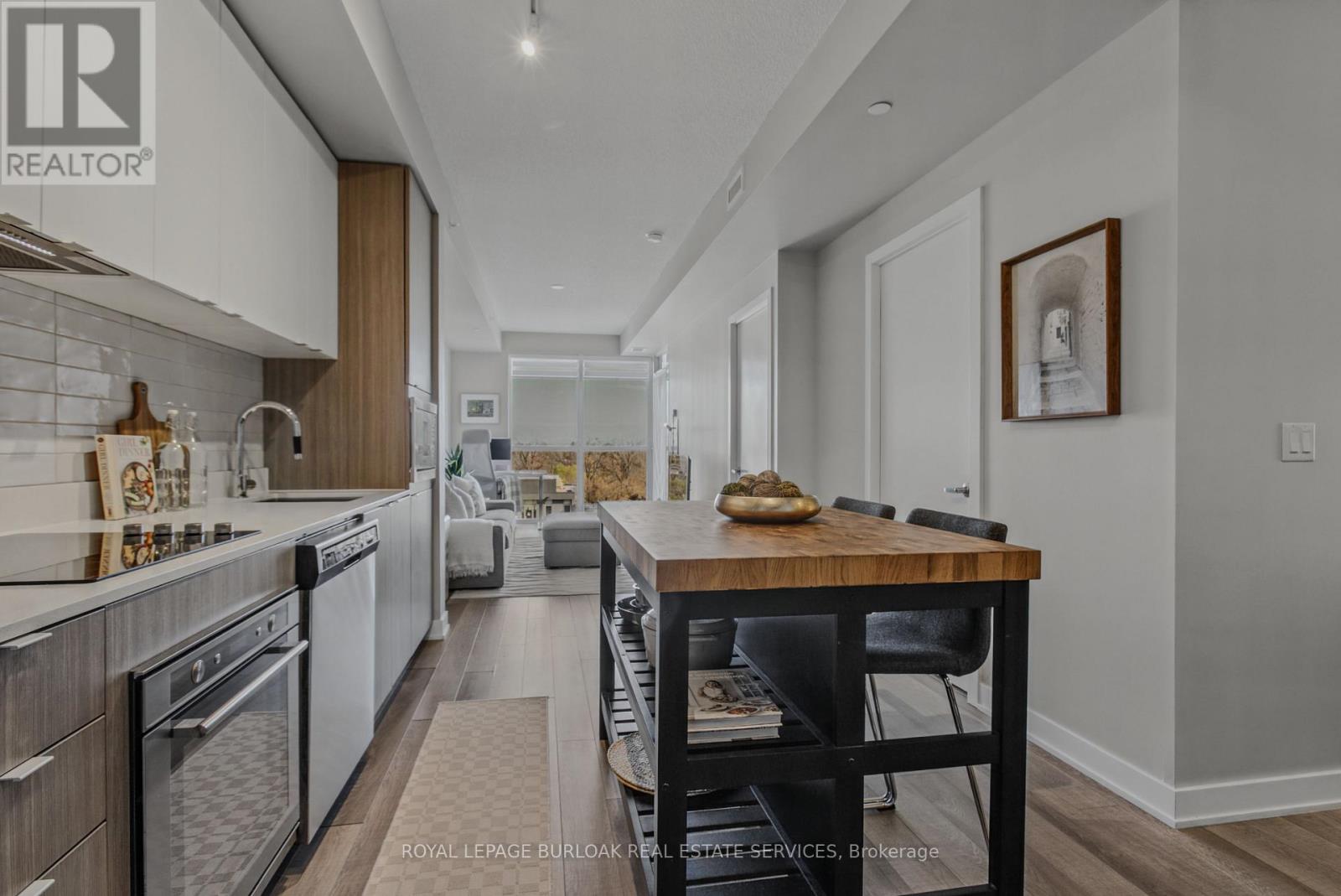 D509 - 5220 DUNDAS STREET, Burlington (Orchard) — photo 5