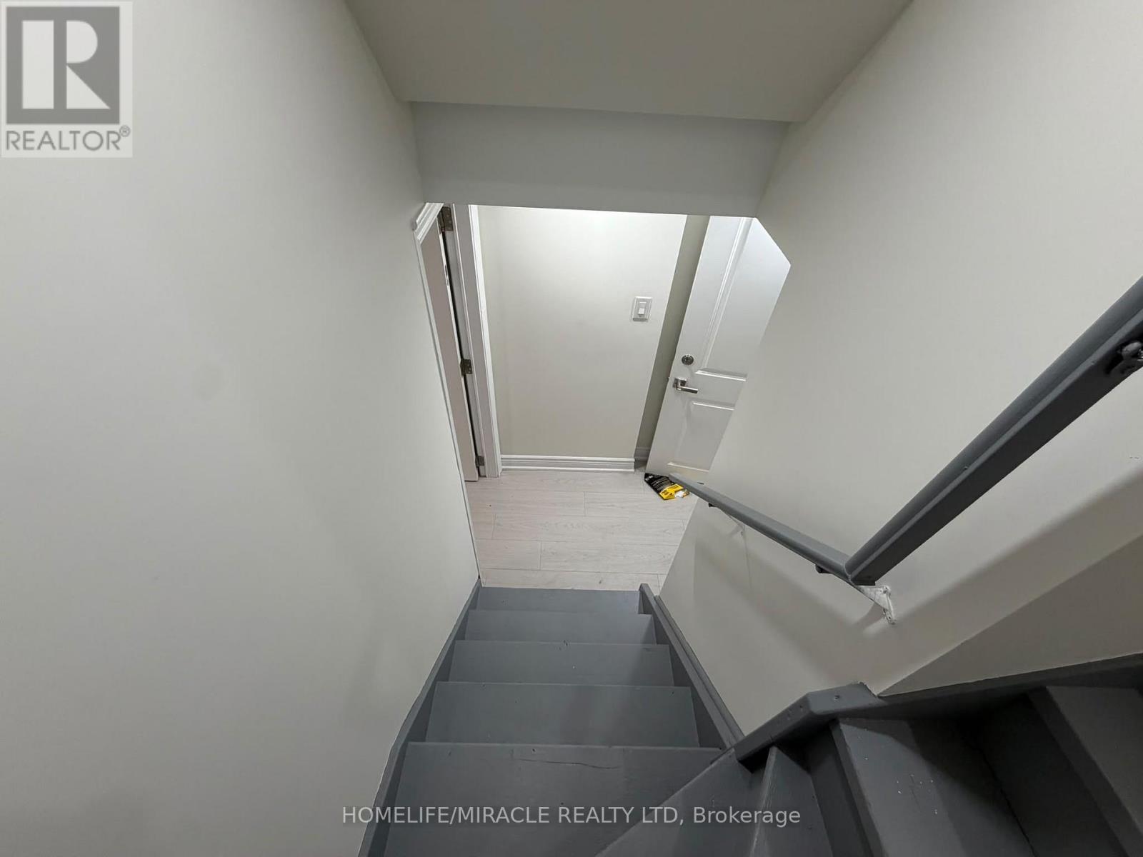 BSMT - 12 GOWER CRESCENT, Brampton (Sandringham-Wellington North) — photo 4