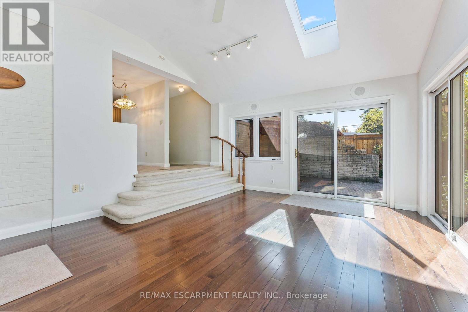 1309 WARWICK AVENUE, Oakville (WO West) — photo 4