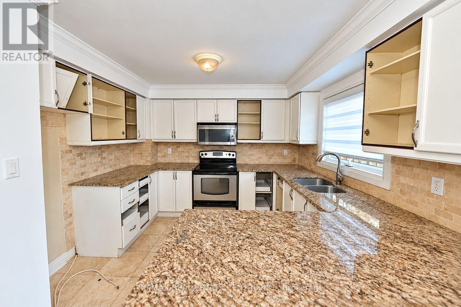1307 SADDLER CIRCLE, Oakville (GA Glen Abbey) — photo 6