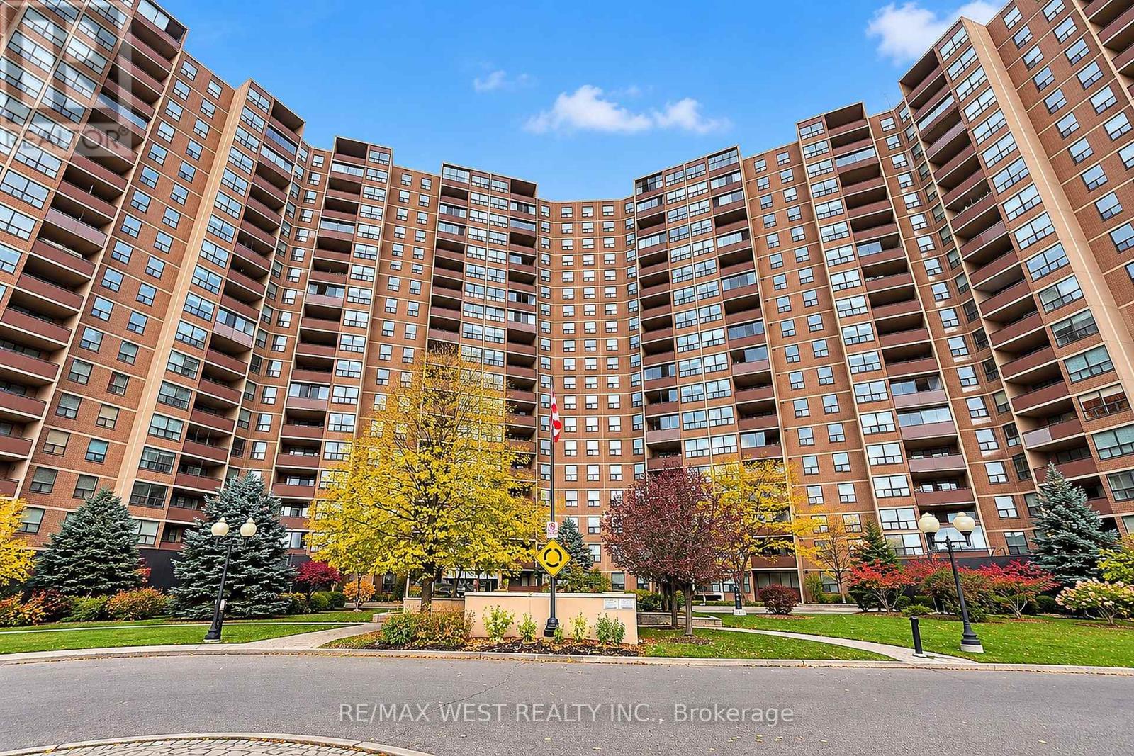 805 - 716 THE WEST MALL, Toronto (Eringate-Centennial-West Deane)