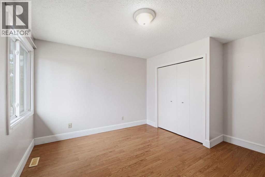 20 Glenpatrick Place, Cochrane — photo 17