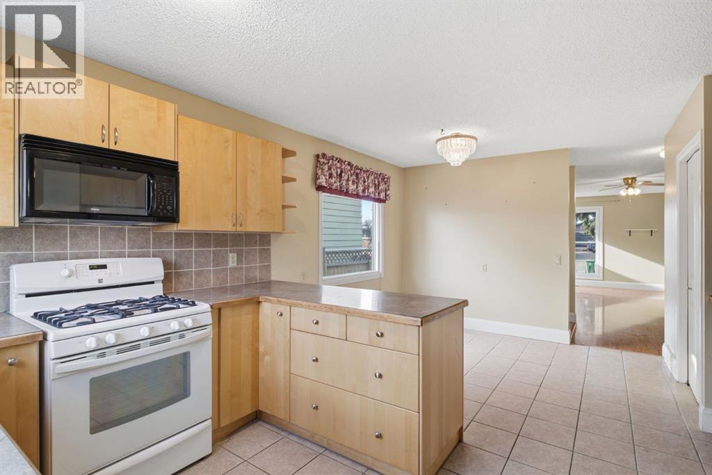 20 Glenpatrick Place, Cochrane — photo 14