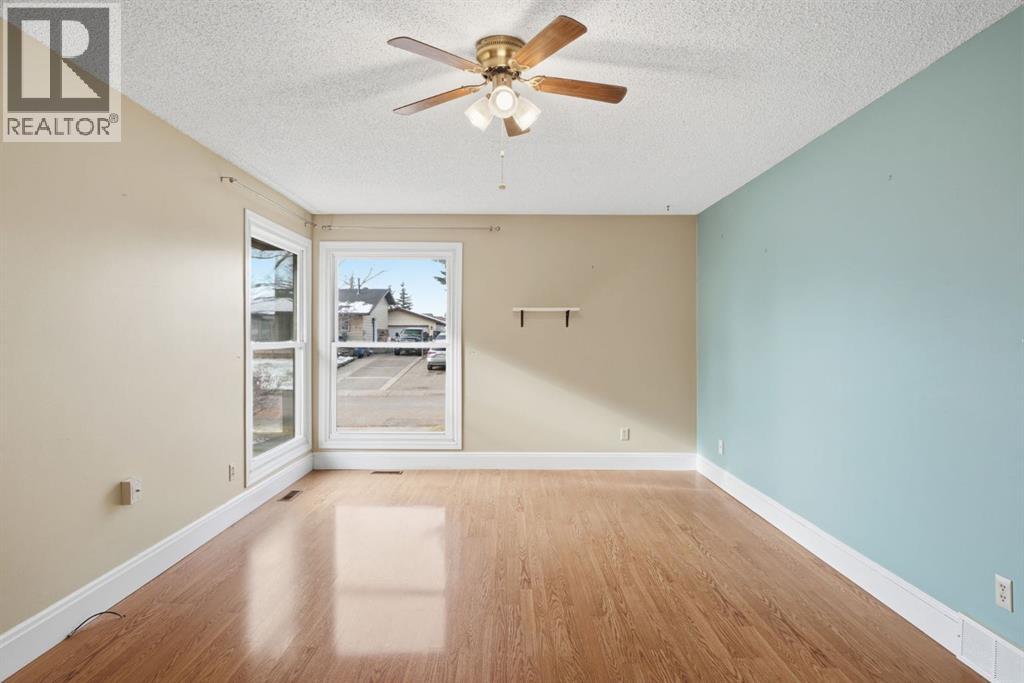 20 Glenpatrick Place, Cochrane — photo 7