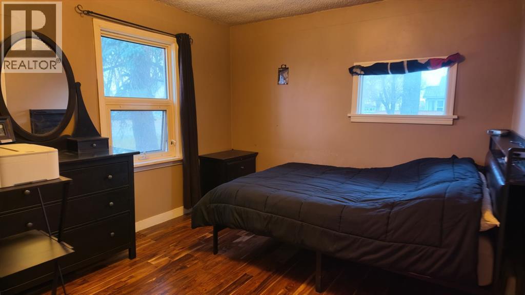 317 Grand Avenue, Carmangay — photo 8