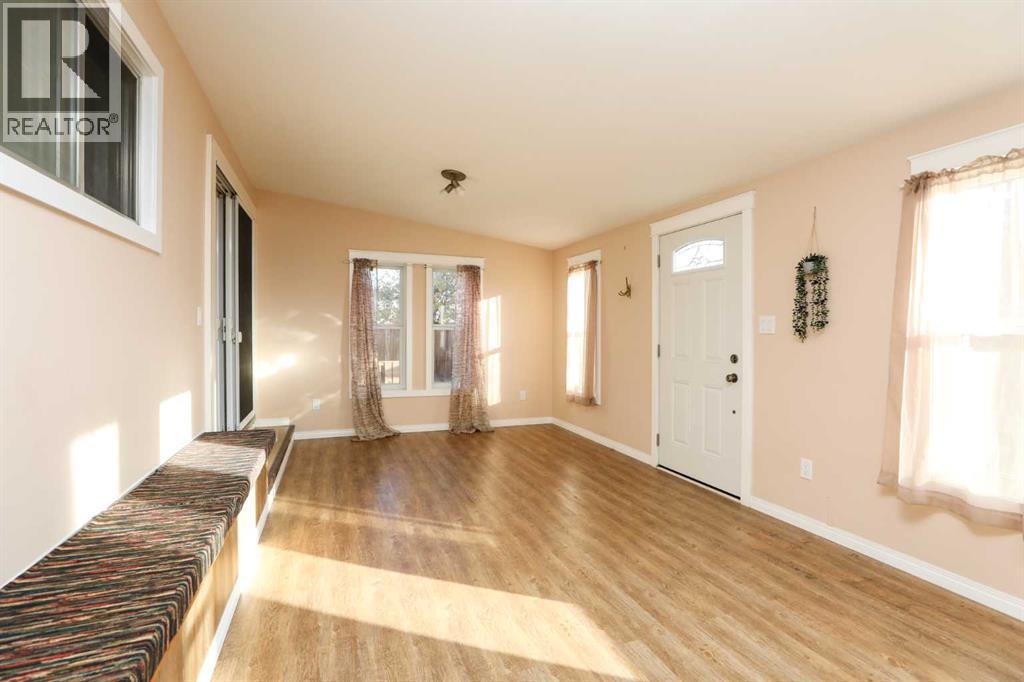 739 23 Street N, Lethbridge — photo 14