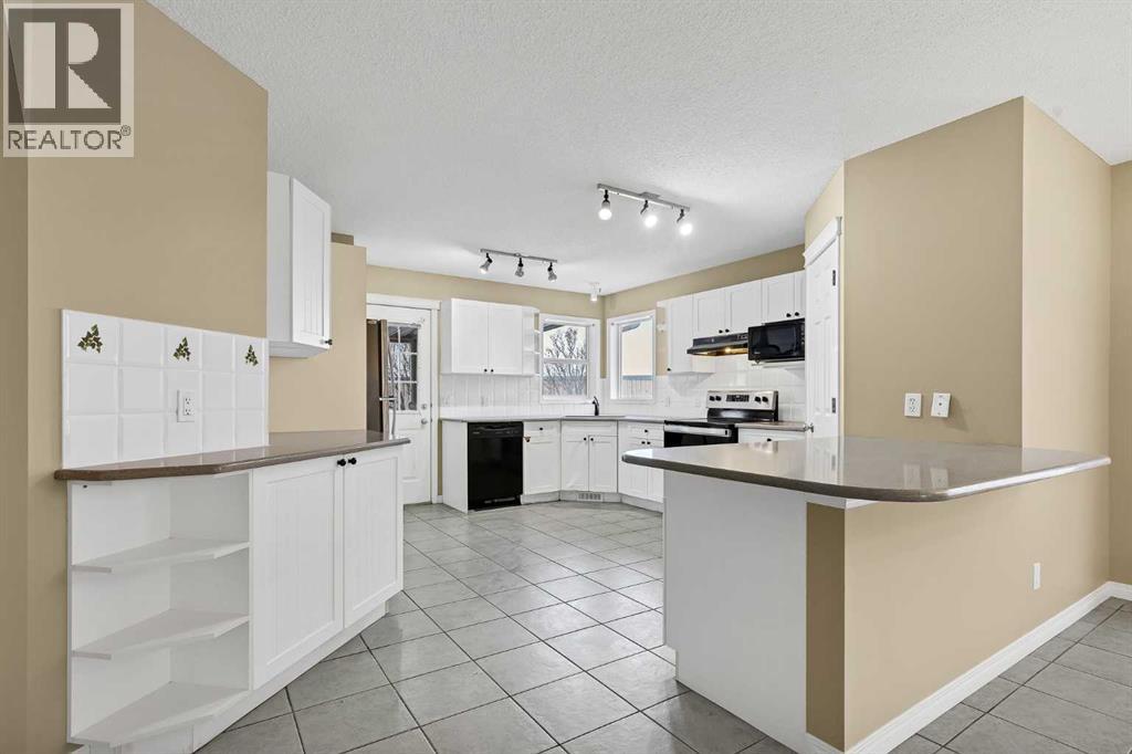 Property photograph 8 for MLS A2354970