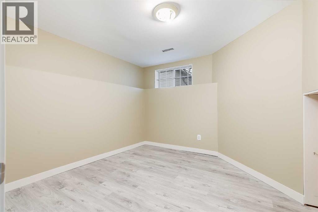 Property photograph 25 for MLS A2354970