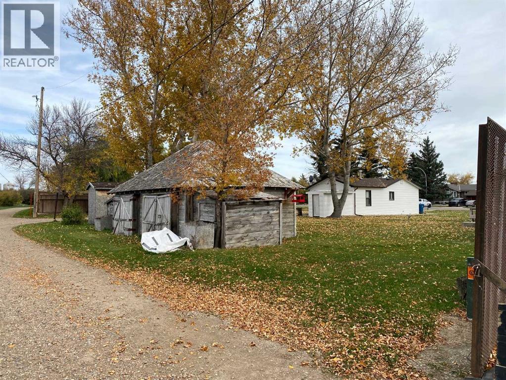 106 3rd Street, Picture Butte — photo 22