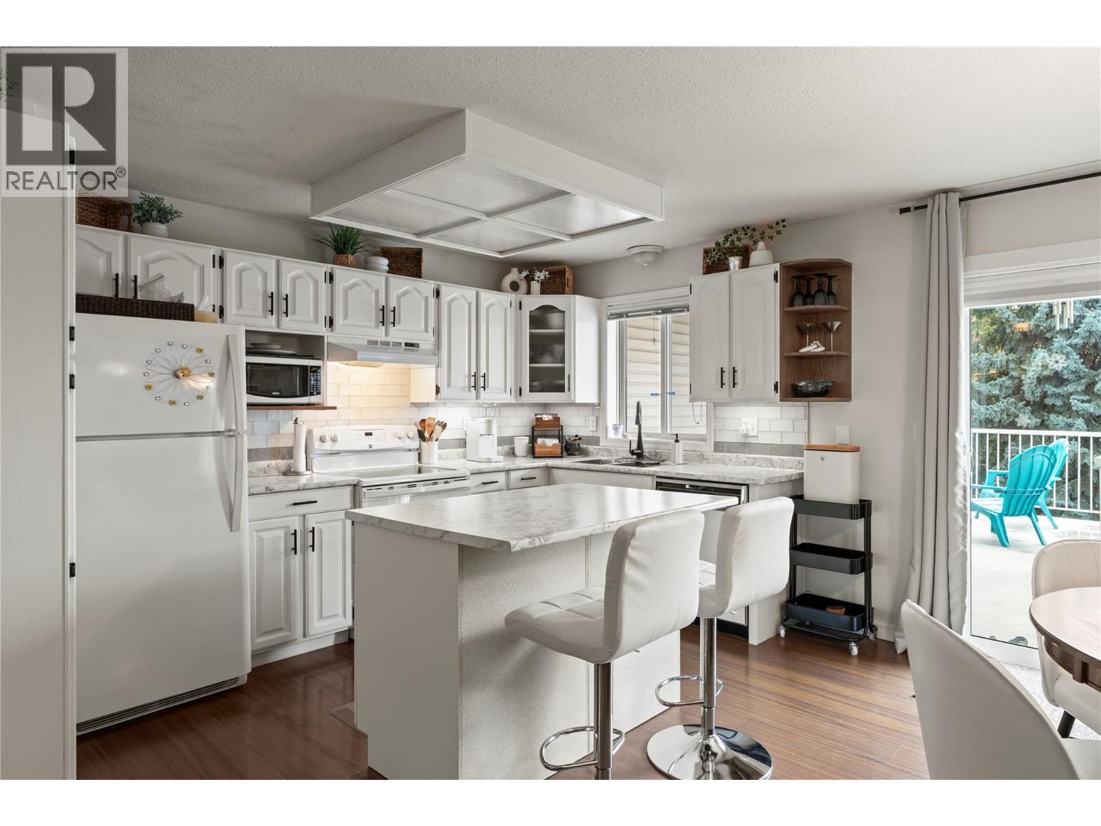 4404 Pleasant Valley Road Unit# 8, Vernon - Image 1