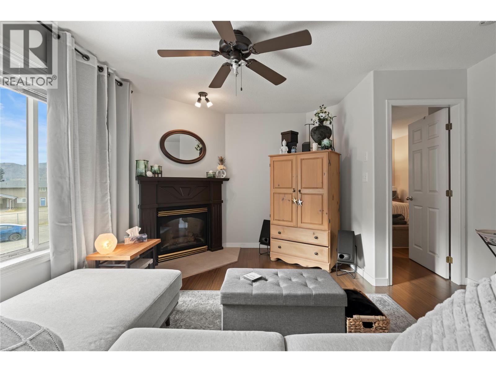 4404 Pleasant Valley Road Unit# 8, Vernon - Image 1