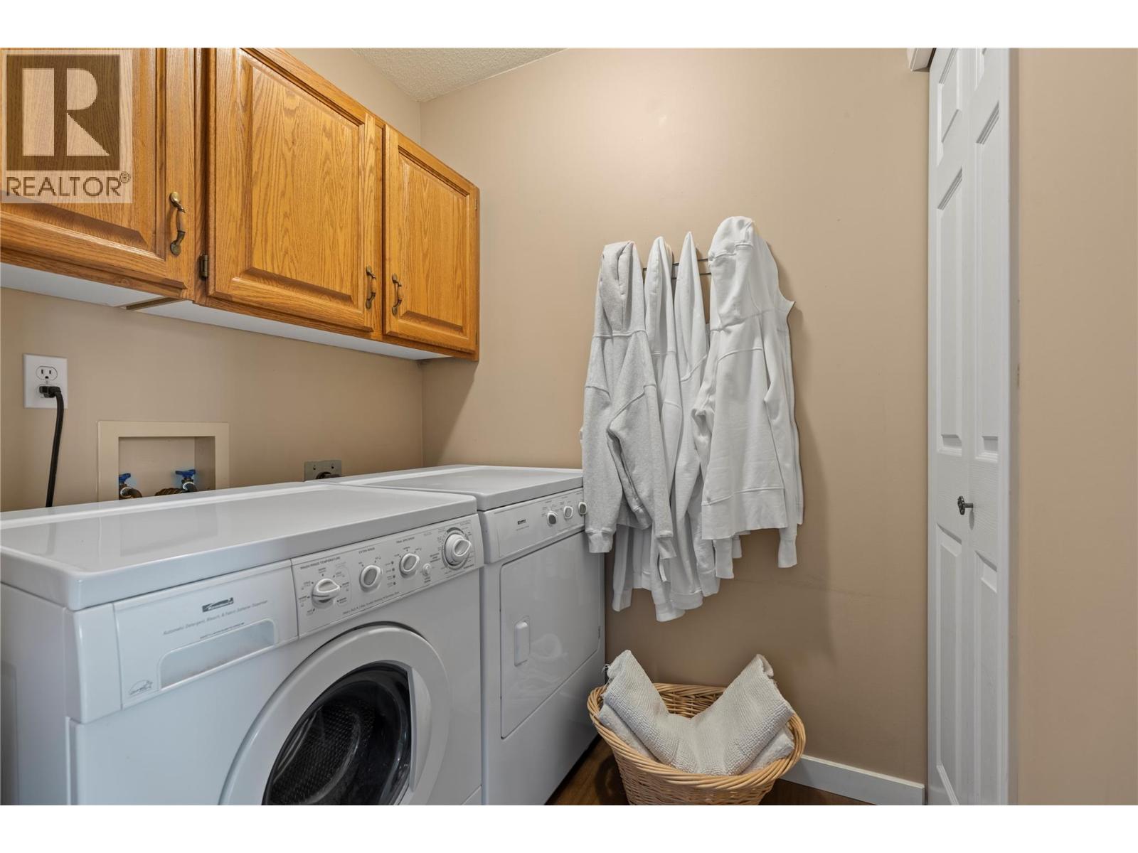 4404 Pleasant Valley Road Unit# 8, Vernon - Image 1