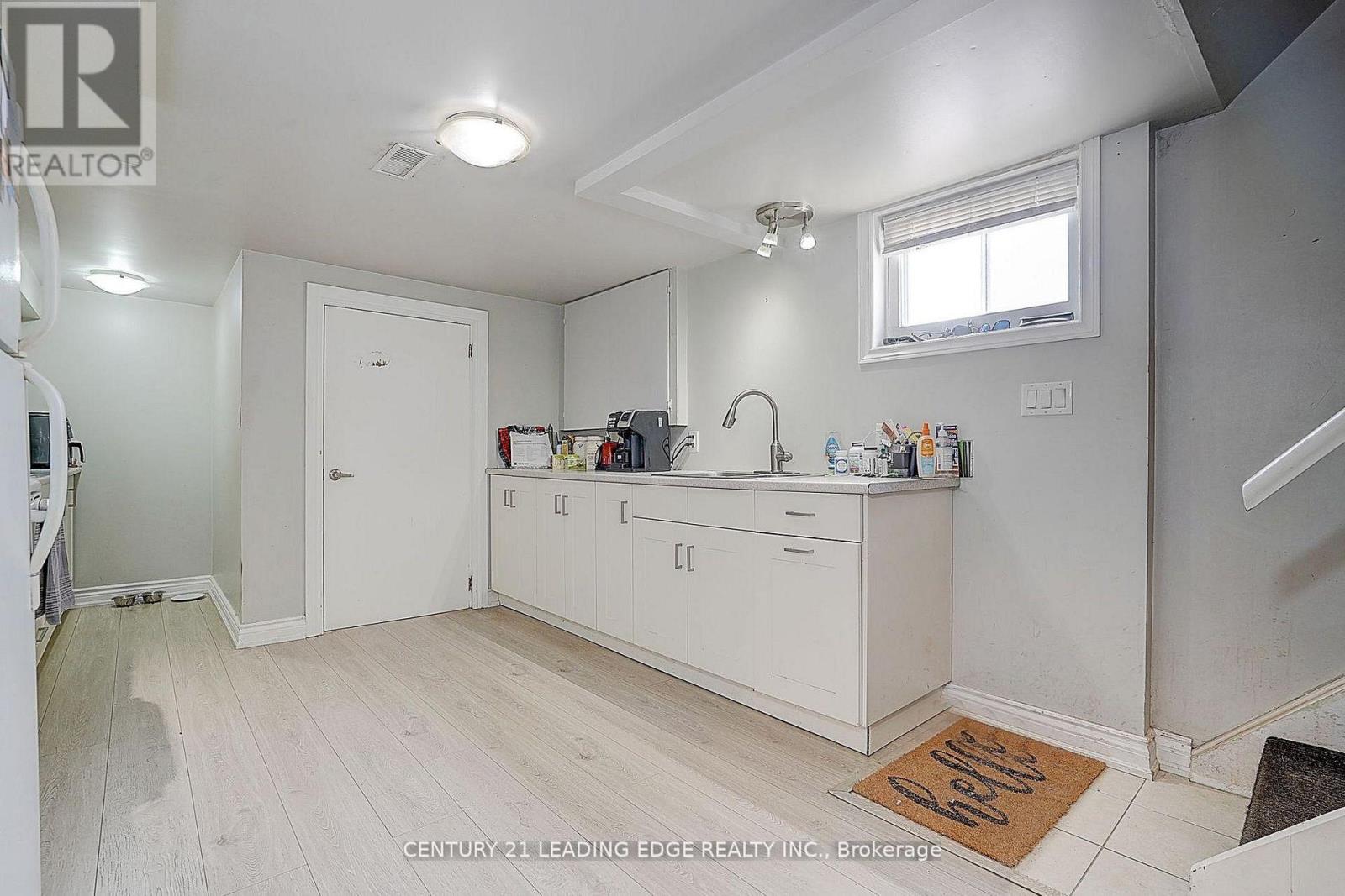 BSMT- 284 Dover Street, Oshawa, ON photo 17