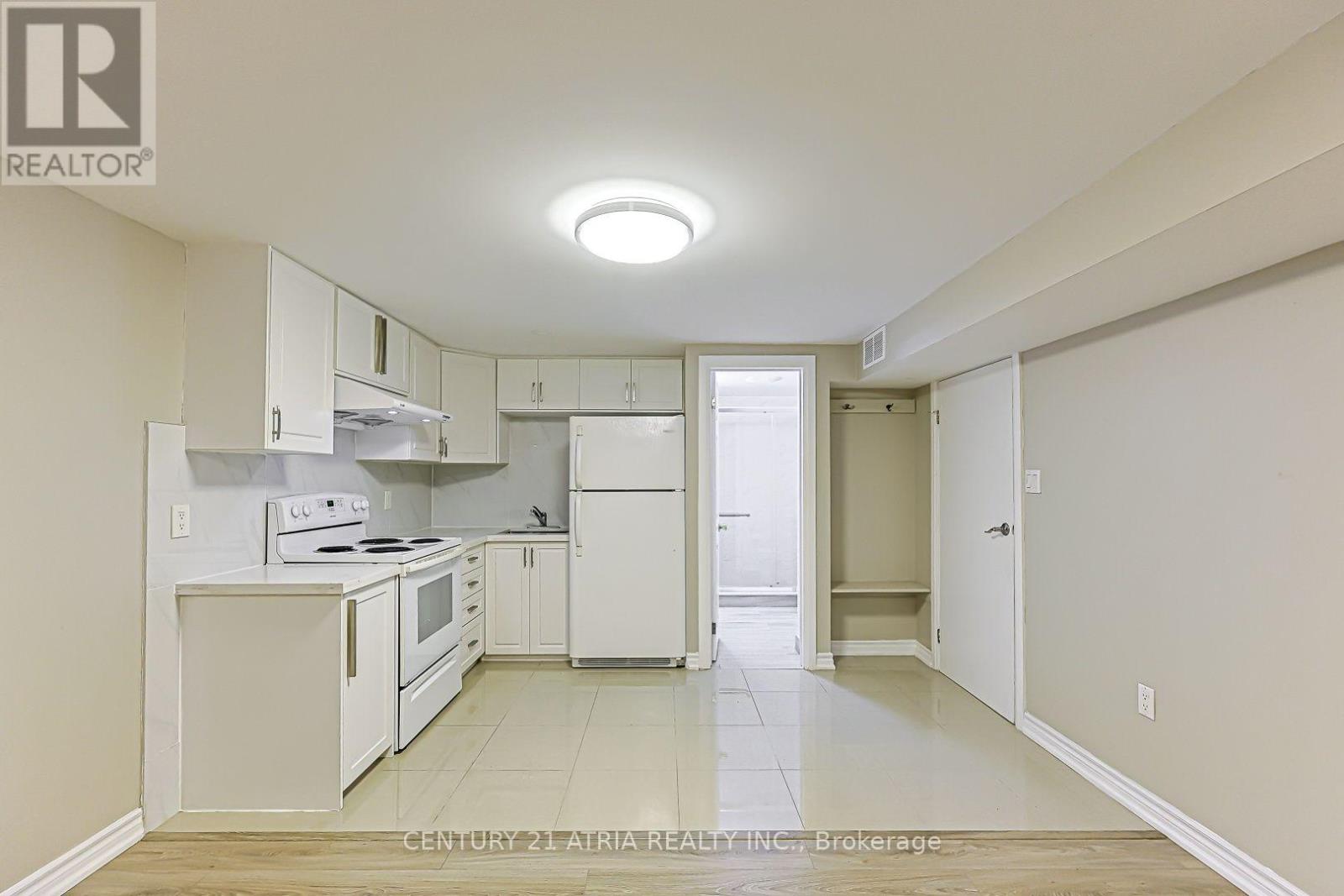 LOWER LEVEL UNIT 1 - 19 MARLBANK ROAD, Toronto (Tam O'Shanter-Sullivan) — photo 11