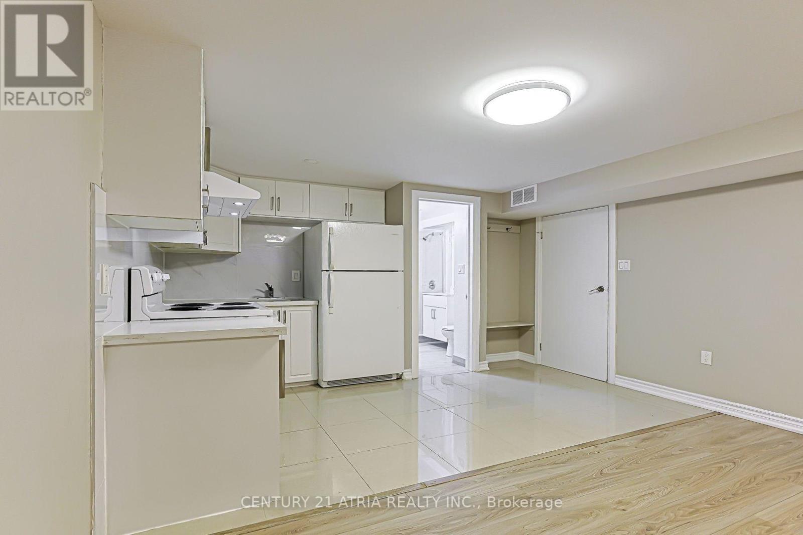 LOWER LEVEL UNIT 1 - 19 MARLBANK ROAD, Toronto (Tam O'Shanter-Sullivan) — photo 12